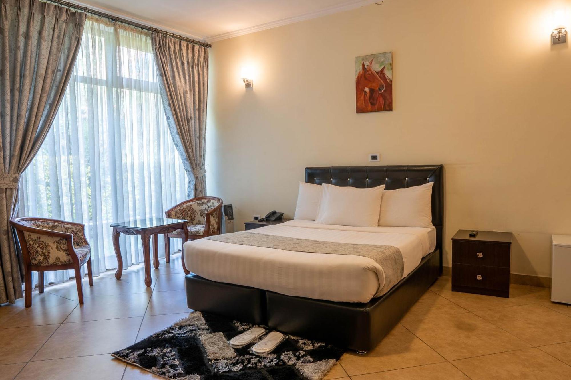 Yaya Africa Athletics Village Sululta المظهر الخارجي الصورة